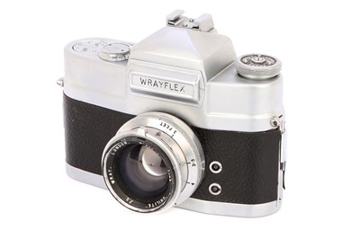 Lot 270 - A Wray Wrayflex II Camera