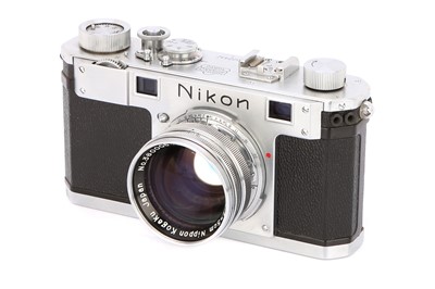 Lot 272 - A Nikon S Rangefinder Camera
