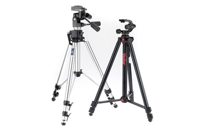 Lot 586 - A Manfrotto #074 Tripod and #229 Head