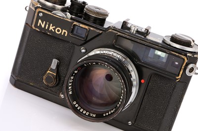 Lot 274 - A Nikon SP Rangefinder Camera