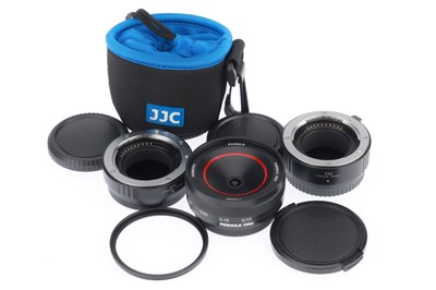 Lot 367 - A Thingyfy Pinhole Pro Lens and JJC Extension Tubes