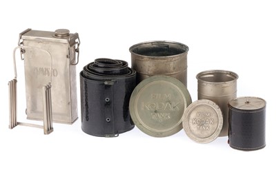 Lot 624 - A Selection of Film Developing Tanks