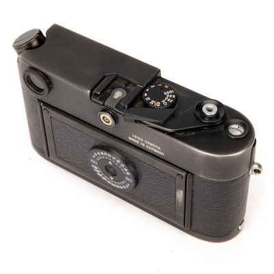 Lot 22 - A Leica M6 Rangefinder Body