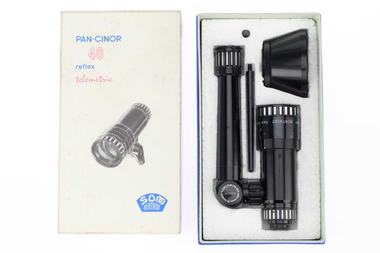 Lot 428 - A Som-Berthiot Pan-Cinor 40 Reflex