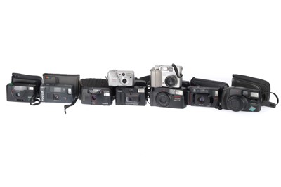 Lot 285 - A Selection of Compact Cameras