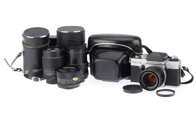 Lot 99 - A Praktica VLC Camera Outfit