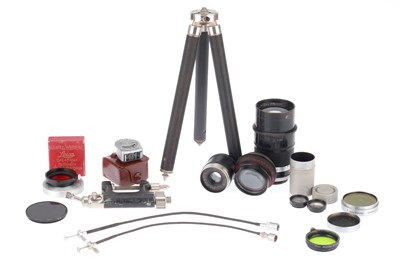 Lot 33 - A Selection of Leica Lenses and Accessories