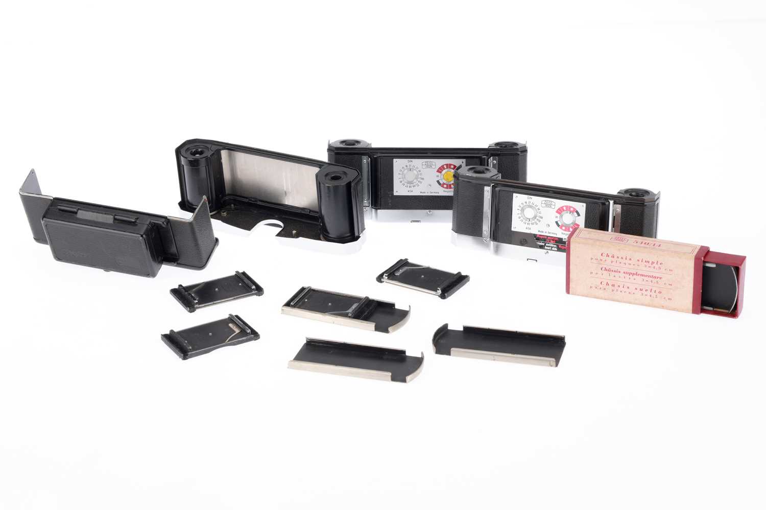 Lot 571 - A Selection of Zeiss Ikon Film Backs,