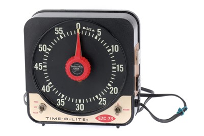 Lot 644 - A Time-O-Lite EZC-73 Darkroom Timer