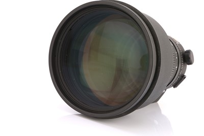 Lot 303 - A Nikon AF Nikkor ED f/2.8 300mm Lens