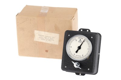 Lot 633 - A Ministry of Supply 5 Minute Darkroom Clockwork Timer