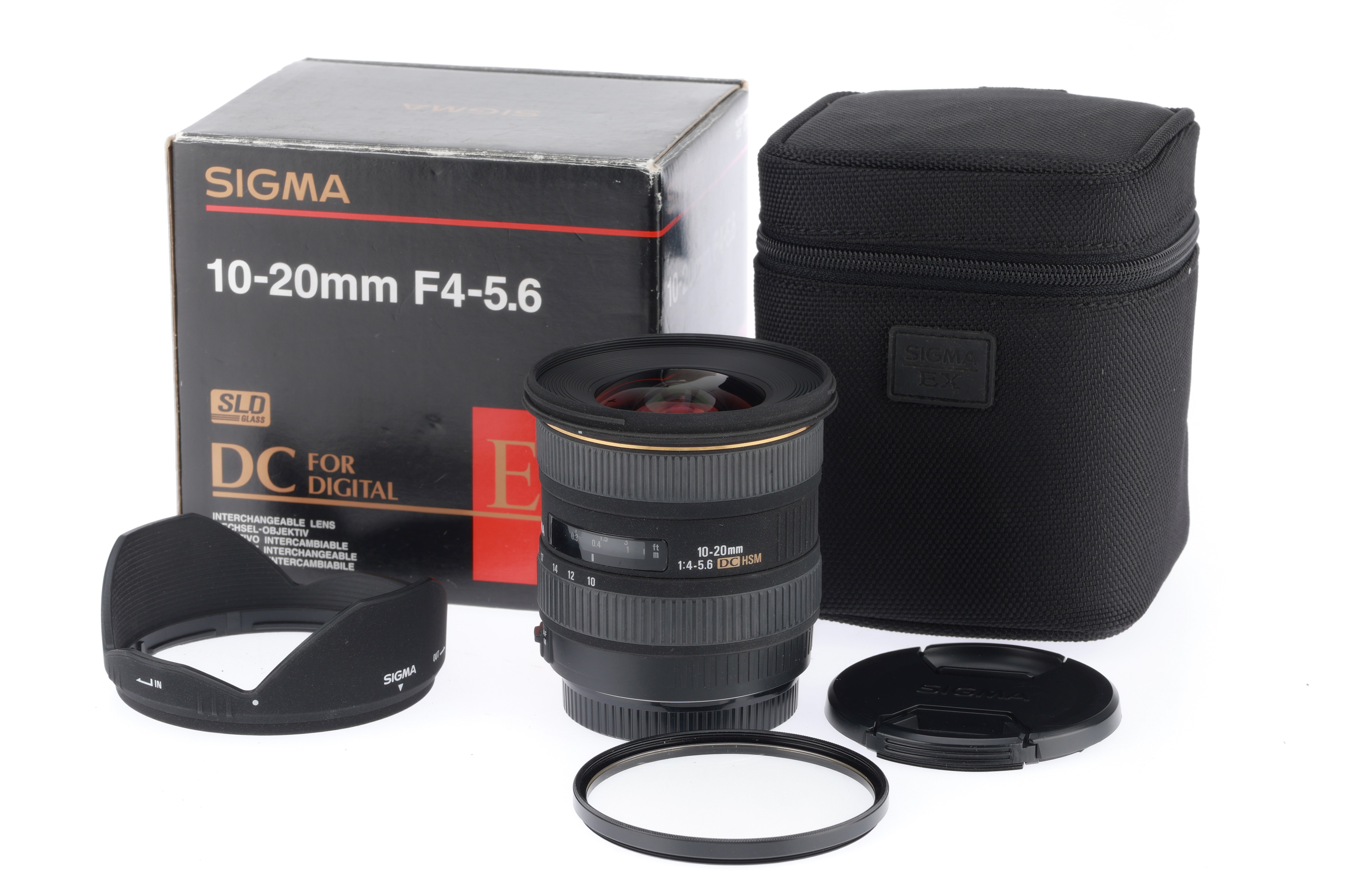 Lot 381 - A Sigma f/4-5.6 10-20mm Zoom Lens,