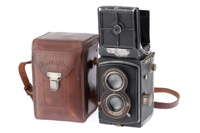 Lot 169 - A Rollei Rolleiflex Old Standard Medium Format TLR Camera