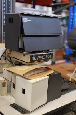 Lot 578 - A De Vere 504 Darkroom Enlarger & Ilford Multigrade Head