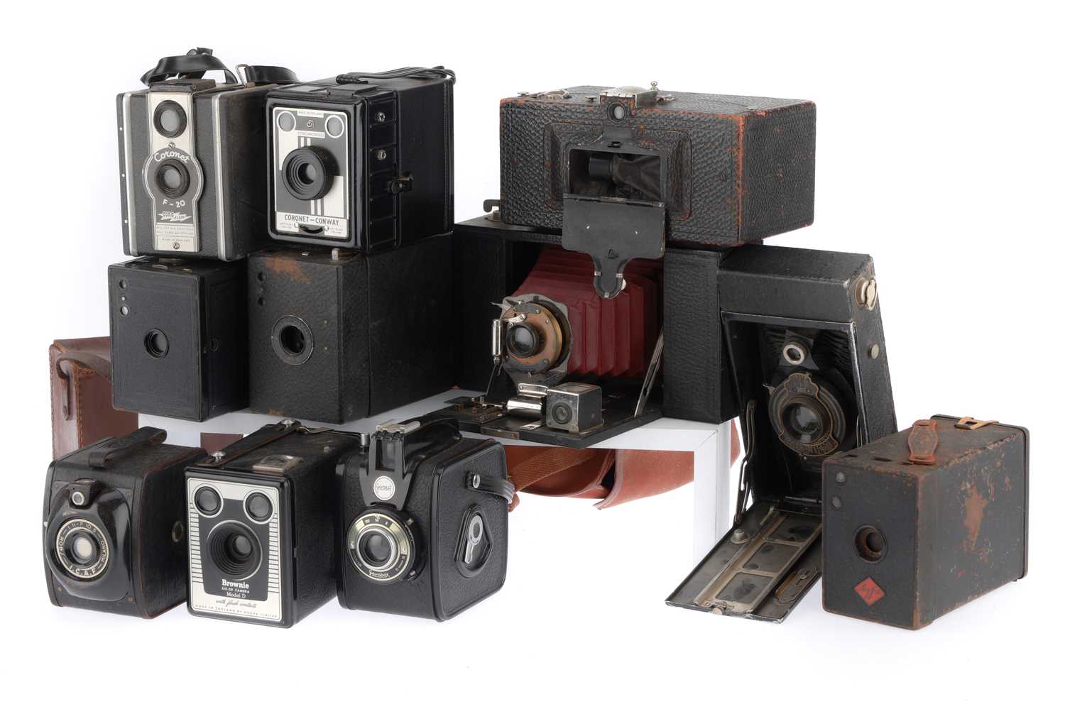 Lot 259 - A Selection of Box Cameras,