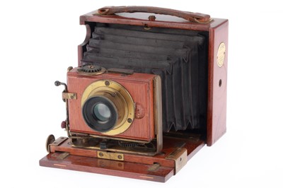 Lot 283 - A J. Lizars "Challenge" Hand and Stand Camera