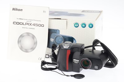 Lot 320 - A Nikon Coolpix 4500 Digical Camera