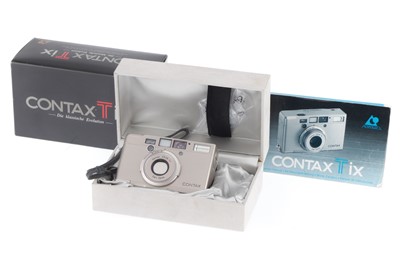 Lot 271 - A Contax Tix APS Film Camera