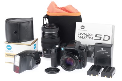 Lot 119 - A Konica Minolta Dynax 5D Digital Camera Outfit