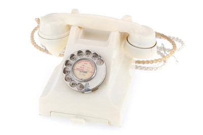 Lot 938 - A Telephone Type 330CD in White