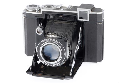 Lot 187 - A Zeiss Ikon Super Ikonta 532/16 6x6 Medium Format Folding Camera