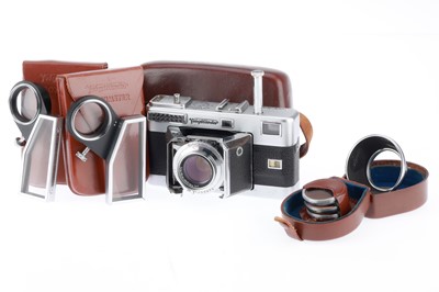 Lot 325 - A Voigtlander Vitessa L Rangefinder Camera