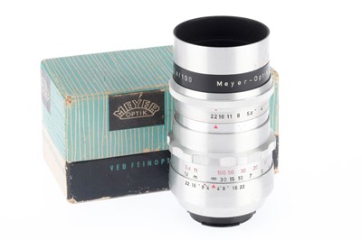 Lot 356 - A Meyer-Optik Görlitz Trioplan f/2.8 100mm Camera Lens