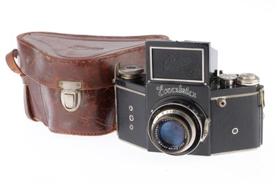 Lot 267 - An Ihagee Exakta B Camera