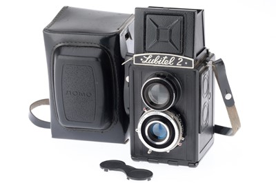 Lot 254 - A Lomo Lubitel 2 TLR Camera