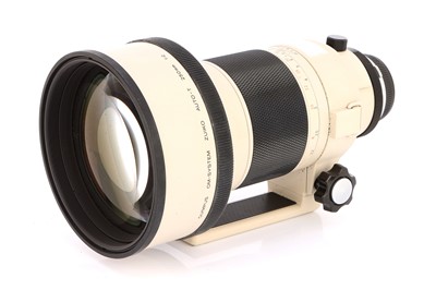 Lot 332 - An Olympus Zuiko f/2 250mm Lens