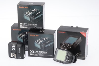 Lot 743 - A Selection of Godox X Series Flash Triggers