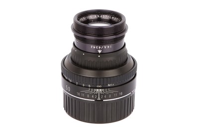 Lot 343 - A Dallmeyer Super Six f/1.9 50mm Lens