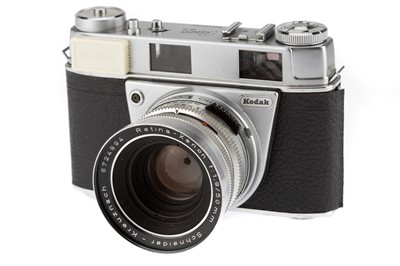 Lot 333 - A Kodak Retina IIIs 35mm Rangefinder Camera Outfit