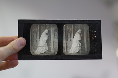 Lot 964 - Collection of Stereo Cards & Viewer