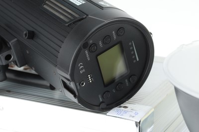 Lot 690 - A Pair of iLux e600 Wireless Studio Flash Heads