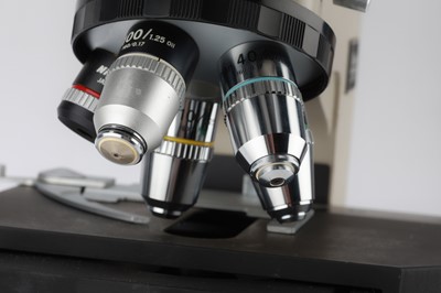 Lot 820 - Nikon Labophot Binocular Microscope