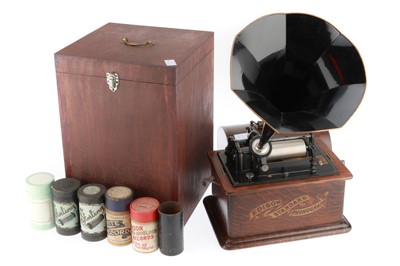 Lot 985 - An Edison Standard Phonograph