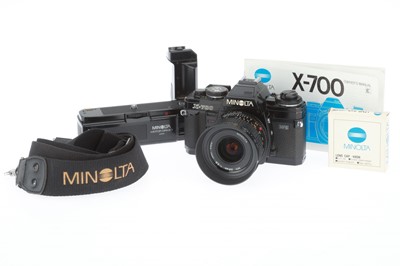 Lot 21 - A Minolta X-700 35mm SLR Camera