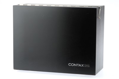 Lot 308 - A Presentation Case for Contax G2