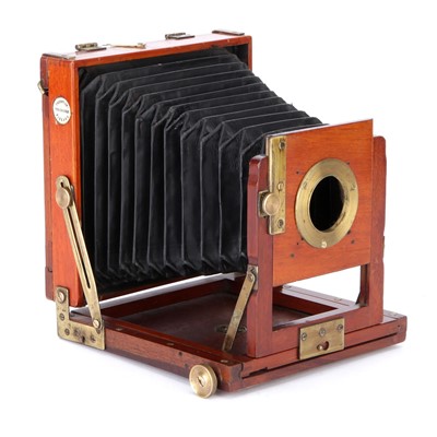 Lot 228 - A Thornton-Pickard Tribune Quarter Plate Mahogany Field Camera