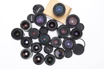 Lot 218 - A Selection of EF Mount Lenses