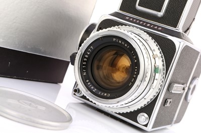 Lot 367 - A Hasselblad 500C 'Type 1 C Box' Medium Format Camera