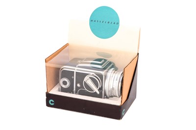 Lot 367 - A Hasselblad 500C 'Type 1 C Box' Medium Format Camera