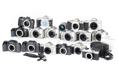 Lot 40 - A Selection of Pentax and Minolta SLR Camera Bodies