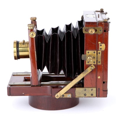 Lot 229 - An Impressive Swift & Son 'The Challenge' Quarter Plate Mahogany Field Camera