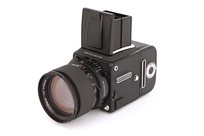 Lot 370 - A Hasselblad 2000FCW Medium Format Camera