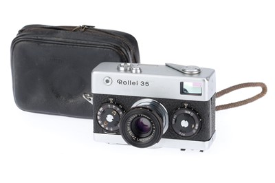 Lot 25 - A Rollei 35 Compact Camera