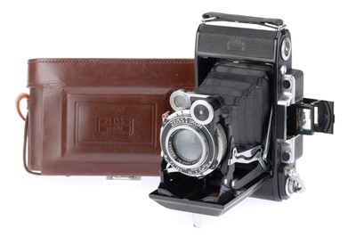 Lot 118 - A Zeiss Ikon Super Ikonta C