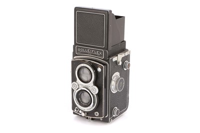 Lot 384 - A Rollei Rolleiflex Automat TLR Camera