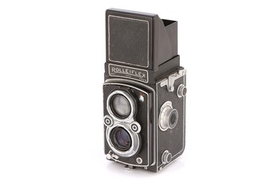 Lot 387 - A Rollei Rolleiflex Automat TLR Camera